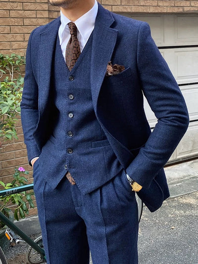 CLEREVE Sheep’s Wool Herringbone Suit